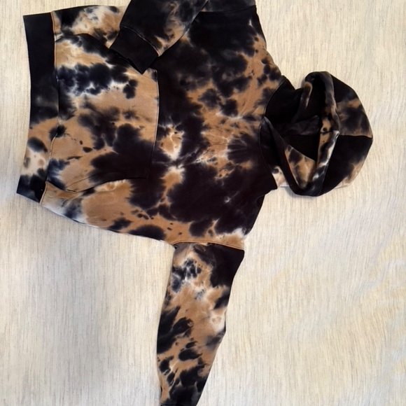 H&M Hoodie Tie Dye, Lot of 2. Size 8-10Y - Picture 3 of 5